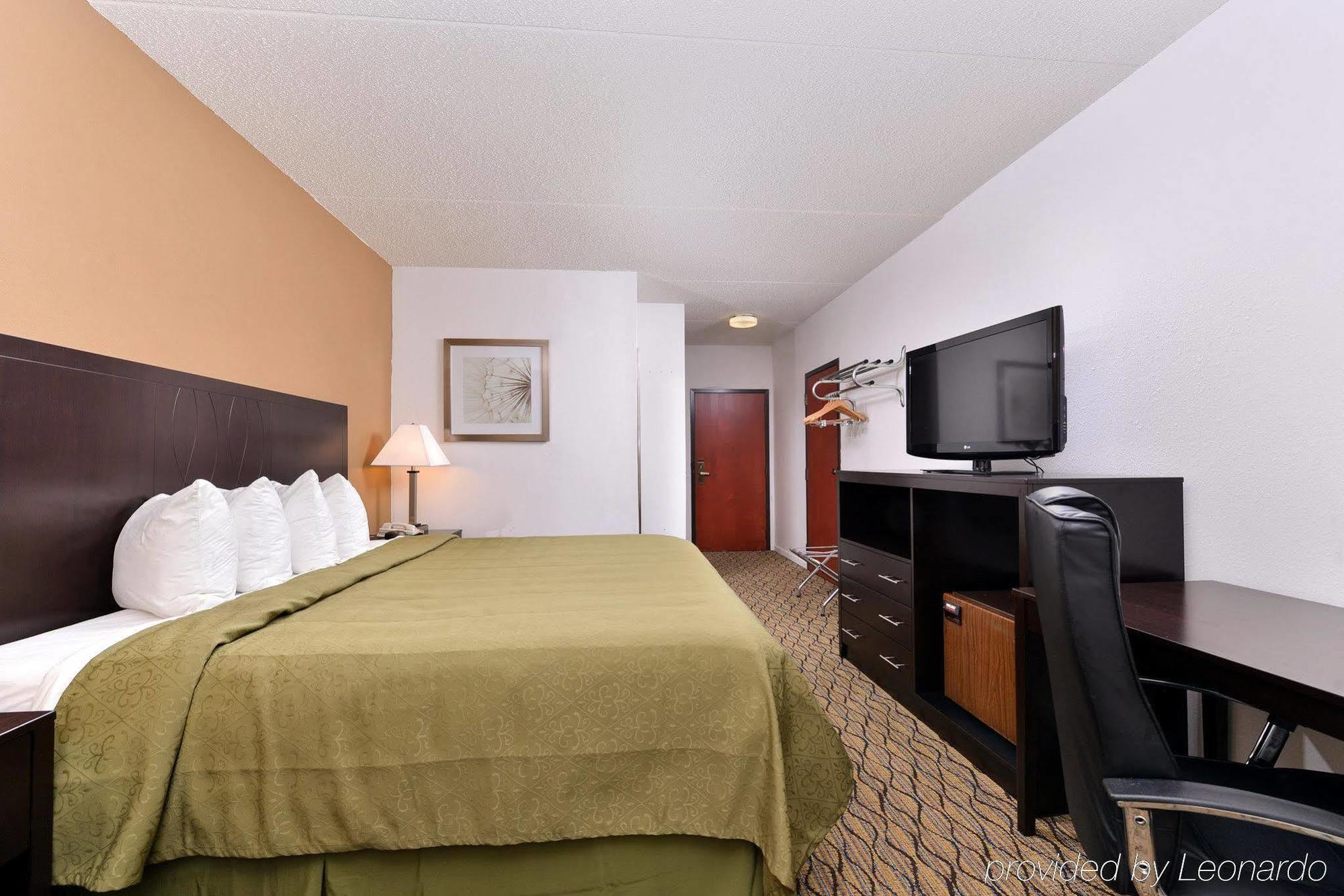 Quality Inn & Suites Matteson Near I-57 Exterior foto